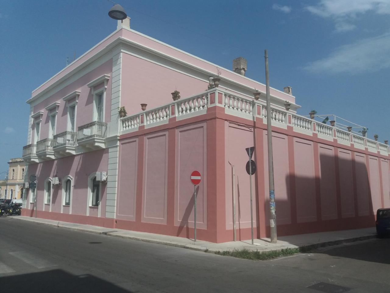Antico Palazzo Spinola Bed & Breakfast Gallipoli Exterior photo