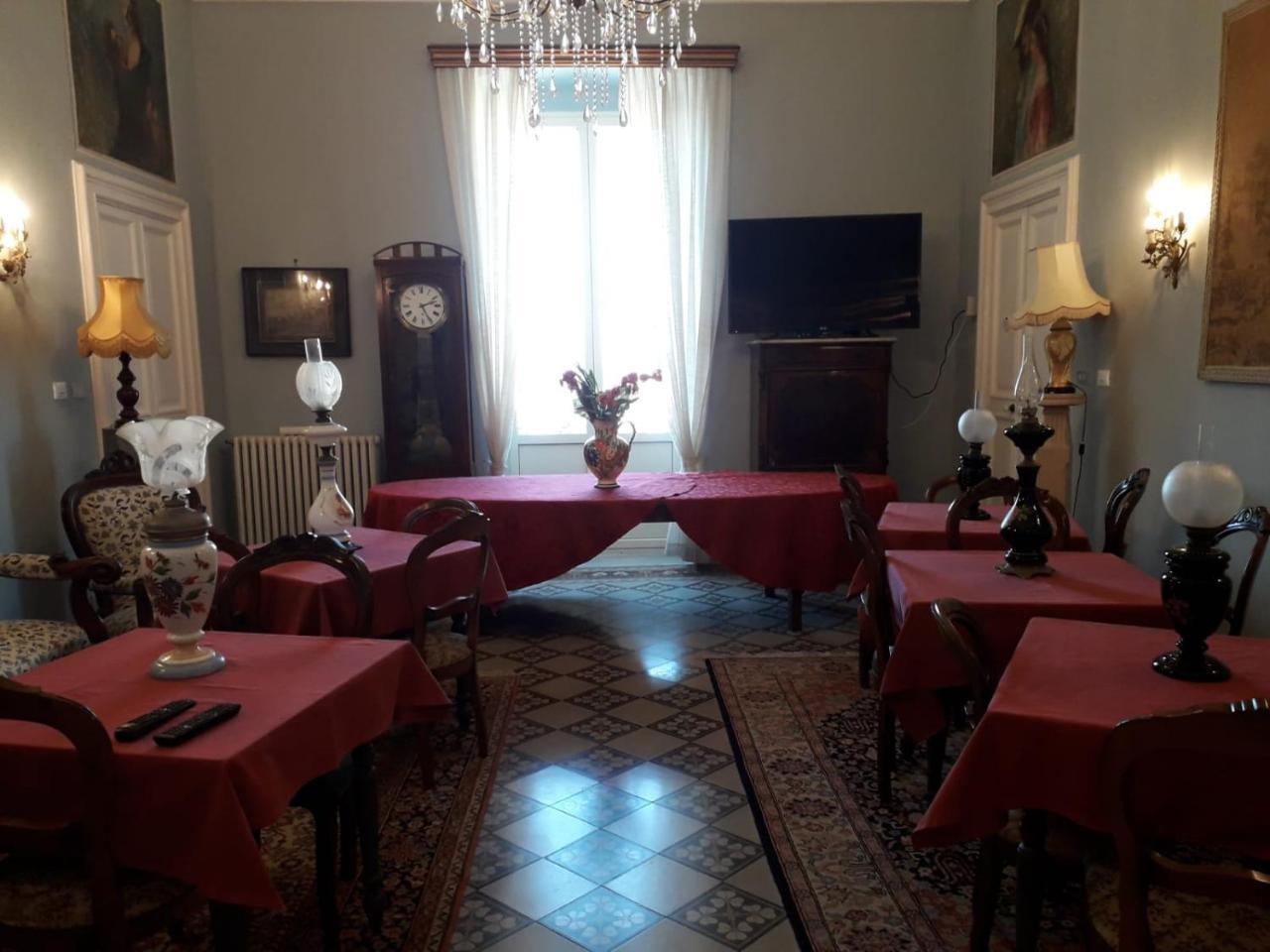 Antico Palazzo Spinola Bed & Breakfast Gallipoli Exterior photo
