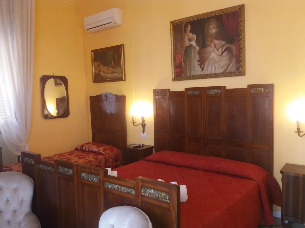 Antico Palazzo Spinola Bed & Breakfast Gallipoli Exterior photo
