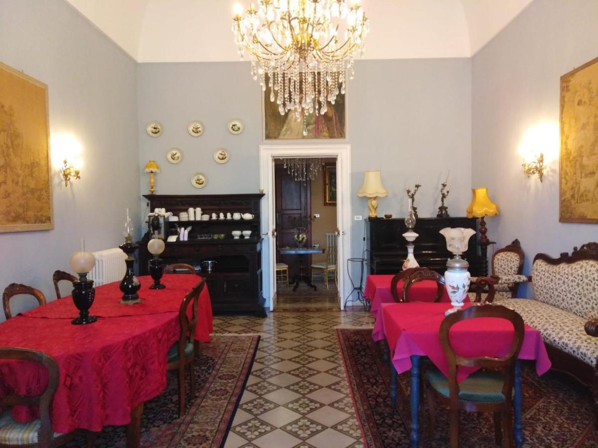 Antico Palazzo Spinola Bed & Breakfast Gallipoli Exterior photo